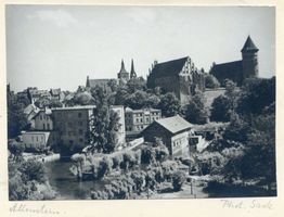 Allenstein, Stadtkreis Allenstein Allenstein, Blick auf das Schloß mit Jakobikirche und Ev. Kirche IV Allenstein, Schloß