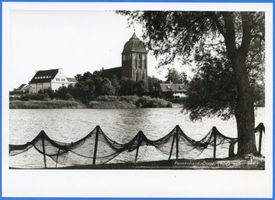 Passenheim, Stadt, Kreis Ortelsburg Passenheim, Partie am See mit Kirche II Пассенхайм, уголок у озера с церковью, II