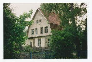 Metgethen, Ort und Bahnstation, Stadtkreis Königsberg Kronprinzenweg 14 Metgethen, Kronprinzenweg 14, Haus Nitsch Metgethen, Häuser früher und heute