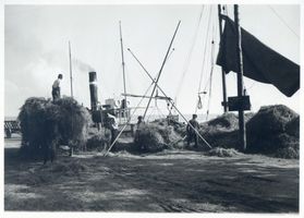  Kurische Nehrung, Heukähne aus Labiau und Gilge Куршская коса, лодки с сеном из Лабиау и Гильге