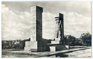 Allenstein, Stadtkreis Allenstein Allenstein - Olsztyn,  Denkmal der Dankbarkeit  