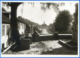 Angerapp, Stadt, Kreis Angerapp Kirchenstraße Angerapp, Blick vom Gefallenendenkmal auf das Rathaus I 