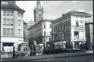 Königsberg (Pr.), Stadtkreis Königsberg Vorstädtische Langgasse (fr. Kronenstraßeḩ Vorstadt嚊� Vorstadt) Königsberg, Vorstädtische Langgasse, Blick zum Schloß II Königsberg, Südliche Innenstadt