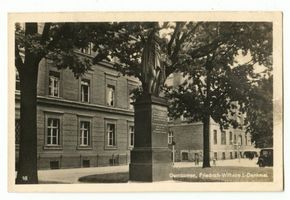 Gumbinnen, Stadt, Kreis Gumbinnen Gumbinnen, Friedrich-Wilhelm I Denkmal 