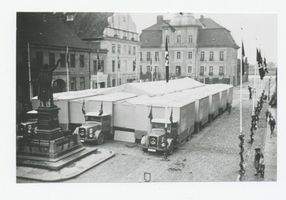 Tilsit, Stadt, Stadtkreis Tilsit Schenkendorfplatz Tilsit, Schenkendorfplatz, Wanderausstellung Тильзит, площадь Шенкендорф, передвижная выставка