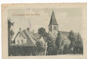 Sandkirchen, Kreis Tilsit-Ragnit Sandkirchen, Pfarrhaus mit Kirche 