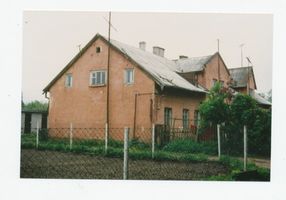 Metgethen, Ort und Bahnstation, Stadtkreis Königsberg Franz-Seldte-Weg Metgethen, Franz-Seldte-Weg, am Knick (Ostseite) 2. Haus südlich des Bahnüberganges Metgethen, Häuser früher und heute