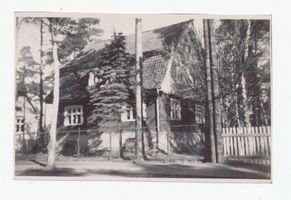 Metgethen, Ort und Bahnstation, Stadtkreis Königsberg Birkenweg 20 Metgethen, Birkenweg 20, Haus Glaß Metgethen, Häuser früher und heute