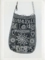 Königsberg (Pr.), Stadtkreis Königsberg Königsberg (Pr.), Prussia-Museum, Tasche mit Wollstickerei aus dem Memelland Alltagskunst und Gebrauchsgegenstände in Ostpreußen