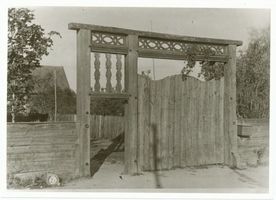 Treudorf, Kreis Ortelsburg Sendrowen, Torbogen 