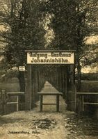 Johannisburg, Kreis Johannisburg Luisenallee Johannisburg, Luisenallee, Aufgang zur Johanneshöhe Йоханнисбург, Луизеналлее, подъезд к Йоханнисхёэ
