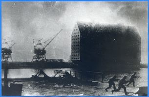 Königsberg (Pr.), Stadtkreis Königsberg Königsberg (Pr.), Kampfhandlungen am Hafenbecken III (Freihafen) Königsberg, Zweiter Weltkrieg und das Ende