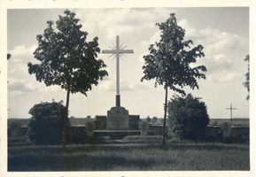 Dubeningen, Kreis Goldap Dubeningen, Kriegerfriedhof 