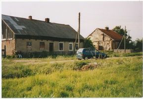 Jennen, Kreis Insterburg Jennen, vor der Schule Йеннен, перед школой