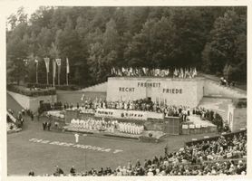  Ganz Ostpreußen, Tag der Heimat, Kundgebung in der Berliner Waldbühne Вся Восточная Пруссия, День родины, митинг в берлинском лесном амфитеатре