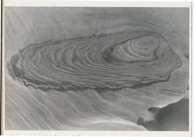  Kurische Nehrung, Dünen, Windringe im Sand, ähnlich den Jahresringen der Bäume Kurische Nehrung, Dünen, Sandstrukturen