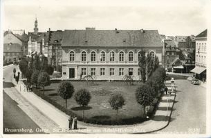 Braunsberg Kr. Braunsberg, Kreis Braunsberg Adolf-Hitler-Platz Braunsberg, Ostpr., Adolf-Hitler-Platz, Stadtsparkasse 