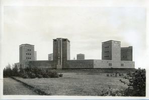 Hohenstein Kr. Osterode, Stadt, Kreis Osterode Hohenstein i. Ostpr., Reichsehrenmal Tannenberg Gesamtansicht X Хоэнштайн в Восточной Пруссии, имперский мемориал павшим Танненберг, общий вид, X