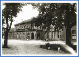 Ebenrode, Stadt, Kreis Ebenrode Ebenrode, Bahnhof, Straßenseite IV Ebenrode, Bahnhof
