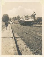  Oberlandkanal, Ein Schiff wird über den Berg gezogen V Оберландский канал, судно перетаскивают через гору, V