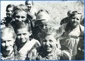 Neukrug Kr. Elbing, Ort, Kreis Elbing Neukrug Kr. Elbing, Kinder aus Neukrug II 