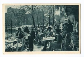 Königsberg (Pr.), Stadtkreis Königsberg Königsberg (Pr.), Terrasse am Schloßteich der Marzipanfabrik und Konditorei Schwermer Königsberg, Zentrale Innenstadt nördlich des Schlosses