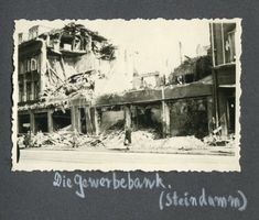 Königsberg (Pr.), Stadtkreis Königsberg Steindamm Königsberg (Pr.), Steindamm, die Gewerbebank, Kriegszerstörungen Königsberg, Zweiter Weltkrieg und das Ende