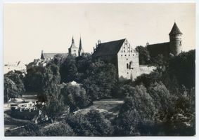 Allenstein, Stadtkreis Allenstein Allenstein, Blick auf das Schloß mit Jakobikirche und Ev. Kirche V Allenstein, Schloß