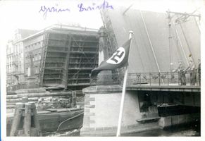 Königsberg (Pr.), Stadtkreis Königsberg Königsberg (Pr.), Grüne Brücke, geöffnet III Königsberg, Pregel