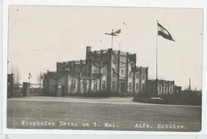 Königsberg (Pr.), Stadtkreis Königsberg Königsberg, Flughafen Devau,  Verwaltungsgebäude und Empfangshalle IV Königsberg, Flughafen Devau