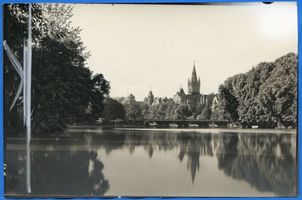Königsberg (Pr.), Stadtkreis Königsberg Königsberg (Pr.), Schloßteich mit Brücke V Кёнигсберг (Пр.), Замковый пруд с мостом, V