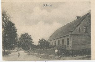 Brödau, Kreis Johannisburg Bogumillen, Schule Богумиллен, школа