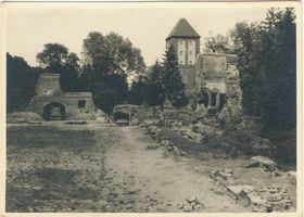 Preußisch Mark Kr. Mohrungen, Kreis Mohrungen Preußisch Mark, Burgruine mit Burgturm 