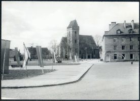 Mohrungen, Stadt, Kreis Mohrungen Mohrungen, Marktplatz mit Kirche Моронген, рыночная площадь с церковью