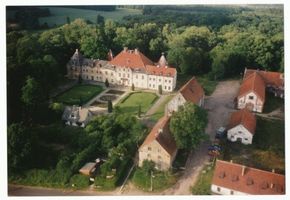 Groß Steinort Kr. Angerburg, Kreis Angerburg Groß Steinort, Schloß, Luftbild 