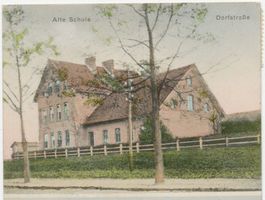 Haselberg (Ostpr.), Kreis Schloßberg Lasdehnen, Alte Schule, Dorfstraße 
