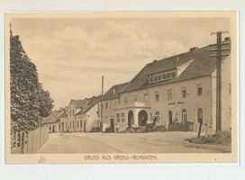 Hardteck, Ort und Bahnstation, Kreis Goldap Groß Rominten, Straßenansicht mit Gasthof 