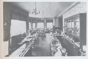 Königsberg (Pr.), Stadtkreis Königsberg Hufenallee Königsberg,Hufenallee Ecke Luisenhöh, Konditorei und Marzipanfabrik Max Jedwilat Кёнигсберг, Хуфеналлее, угол Луизенхё, кондитерская и марципановая фабрика Макса Едвилата