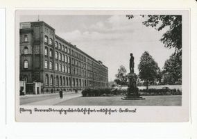 Elbing, Stadt, Stadtkreis Elbing Elbing, Verwaltungsgebäude Schichau mit Schichau-Denkmal 