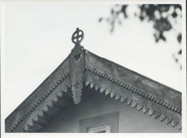 Rodental (Ostpr.), Kreis Lötzen Rodental (Ostpr.), Haus mit Giebelzier II 