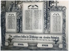 Gilgenburg, Kreis Osterode Gilgenburg, Kirche, Kriegerdenkmal 