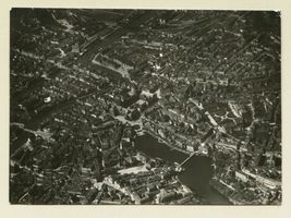 Königsberg (Pr.), Stadtkreis Königsberg Königsberg (Pr.), Luftbild, Blick über den Schloßteich nach Südwesten Königsberg, Stadtteil Altstadt (Umgebung des Schlosses)