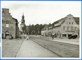 Ebenrode, Stadt, Kreis Ebenrode Ebenrode, Adolf-Hitler-Platz mit evangelischer Kirche VII 