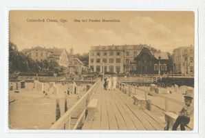 , Cranz, Steg und Pension  Meeresblick  