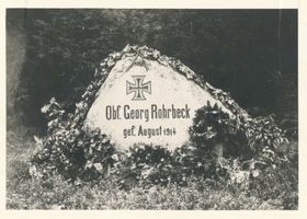 Grabenwald, Kreis Labiau Grabenwald, Gedenkstein Oberförster Georg Rohrbeck 