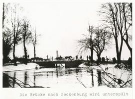  Kreis Elchniederung, Hochwasser, Brücke nach Seckenburg wird unterspült Elchniederung, Landschaftsaufnahmen