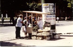 Tilsit, Stadt, Stadtkreis Tilsit Hohe Straße Tilsit (Советск), Verkaufsstand in der ehemaligen Hohen Straße 