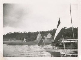 Schwarzort, Kreis Memel Schwarzort, Blick vom Haff auf Hotel Шварцорт, вид с залива на отель