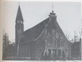 Königsberg (Pr.), Stadtkreis Königsberg Lawsker Allee Königsberg, Amalienau, Lawsker Allee, Adalbert- Kapelle, Erweiterungsbau, von der Ritterstraße aus gesehen Königsberg, Stadtteil Amalienau