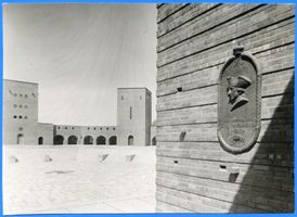 Hohenstein Kr. Osterode, Stadt, Kreis Osterode Hohenstein i. Ostpr., Reichsehrenmal Tannenberg Innenhof mit Wandtafel Grenadier-Regiment Friedrich der Große Hohenstein, Tannenberg-Nationaldenkmal